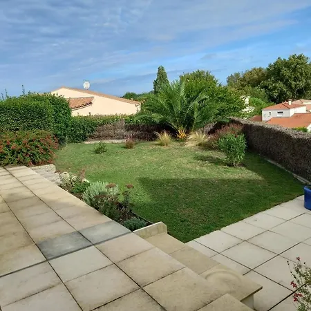 Maison 3 Ch. A Avec Jardin, Wifi Et Animaux Acceptes - Fr-1-494-143 Holiday home Royan